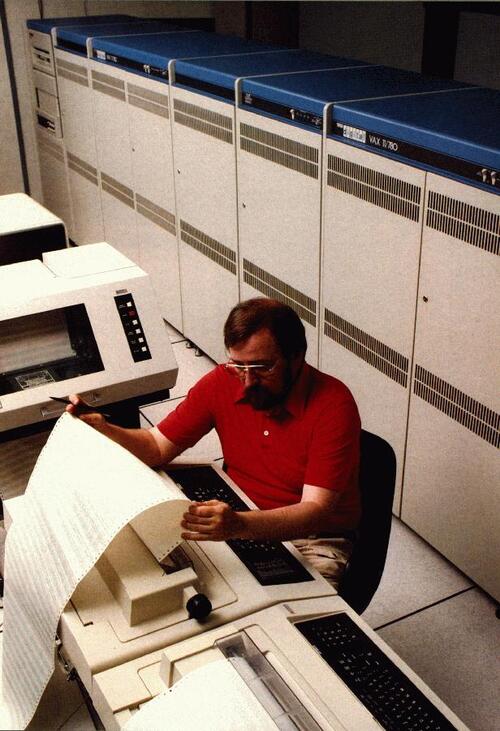 Photo of a VAX-11/780 from a brochure